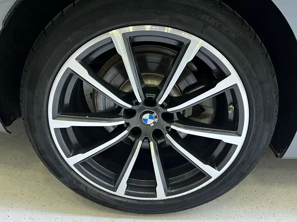 BMW 6 Series GT — миниатюра 8