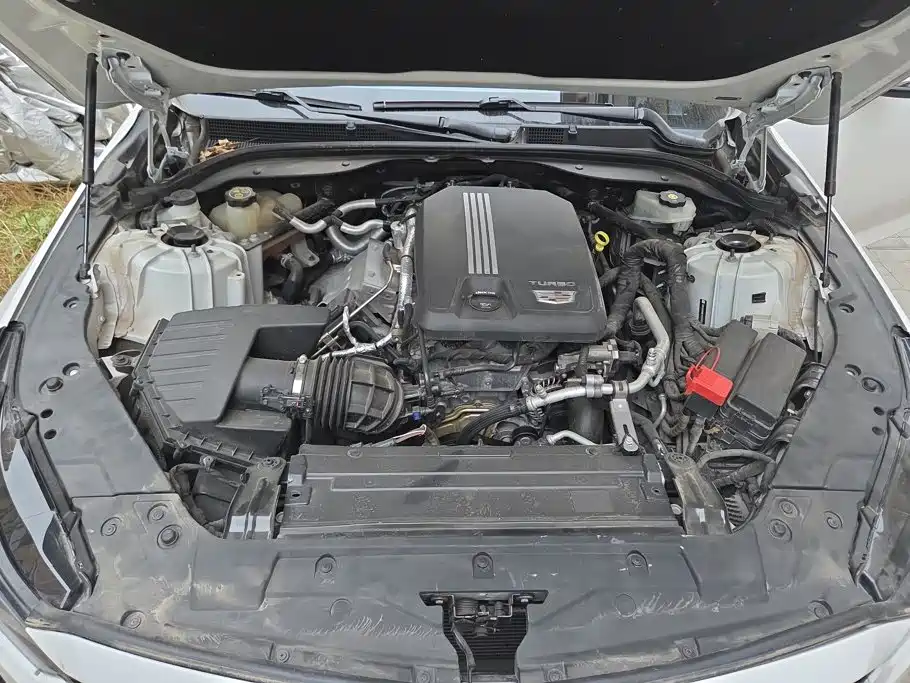 Cadillac CT5 — миниатюра 10