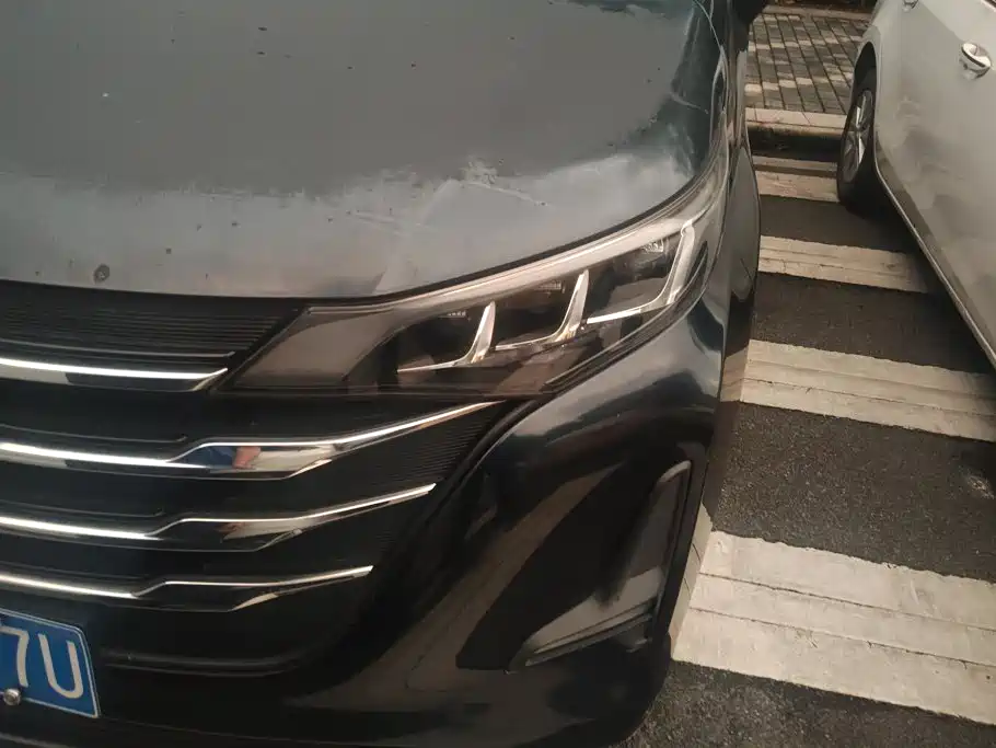 GAC Motor Trumpchi M6 — миниатюра 5