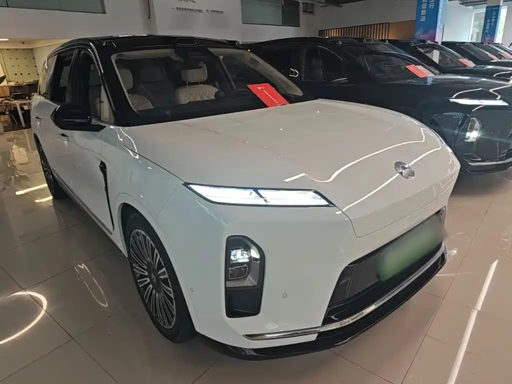 NIO ES8 — миниатюра 4