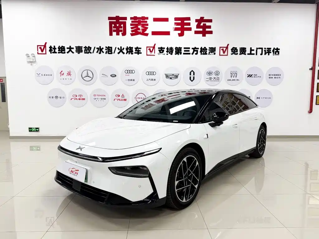 XPeng P7+