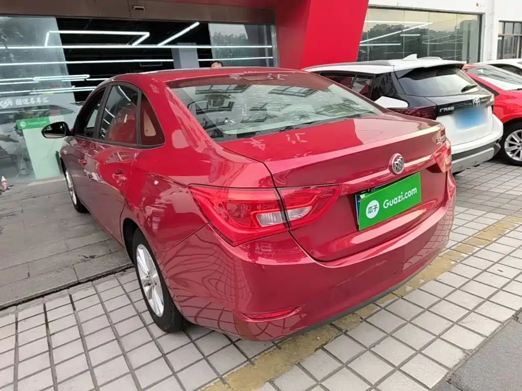 Buick Excelle — миниатюра 5