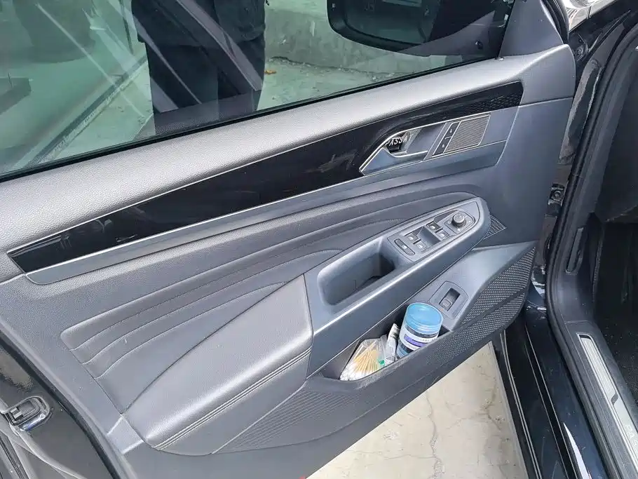 Volkswagen Passat — миниатюра 7
