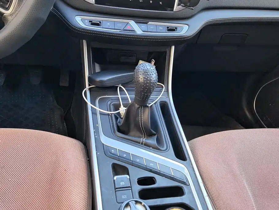 Geely Vision X6 — миниатюра 16