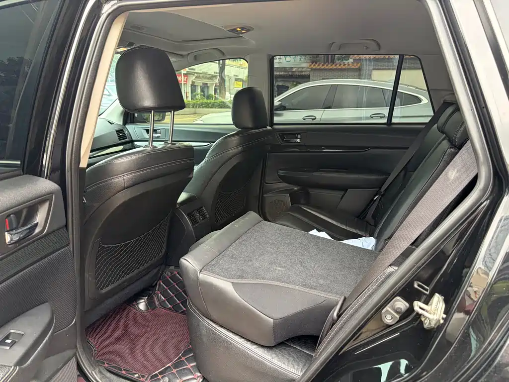 Subaru Outback — миниатюра 5