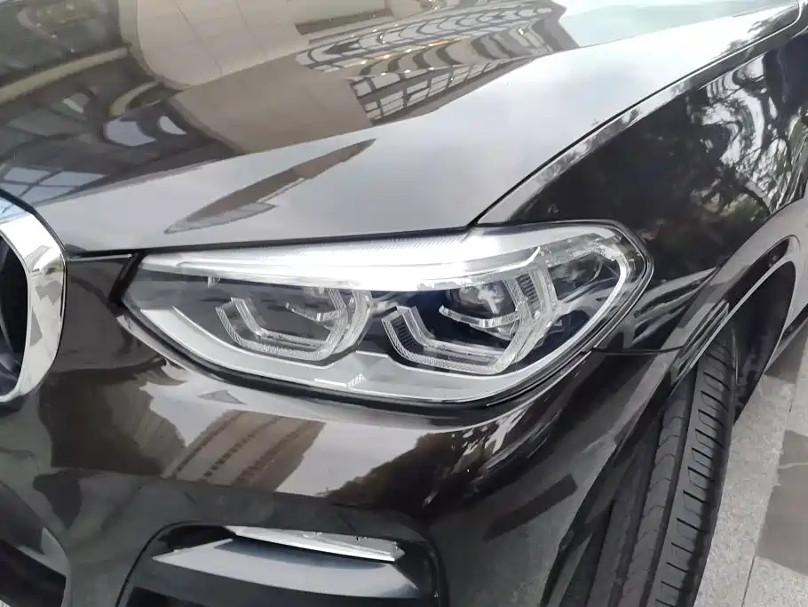 BMW X3 — миниатюра 5