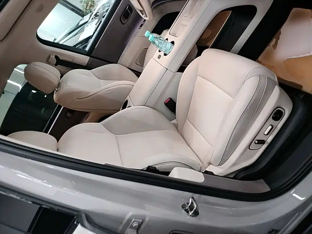 Li Auto i8 — фотографии объявления, Фото 26