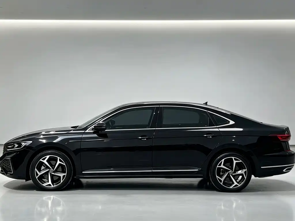 Volkswagen Passat — миниатюра 3