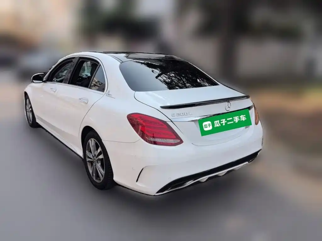 Mercedes-Benz C-Class — миниатюра 6