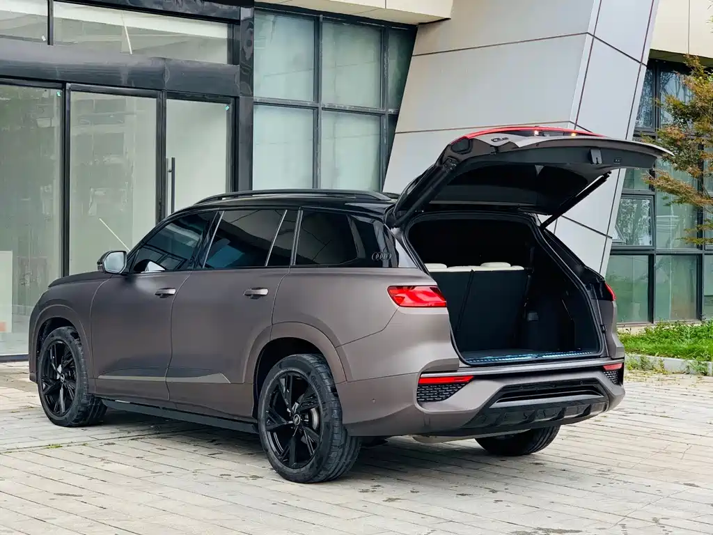Audi Q6 — миниатюра 32