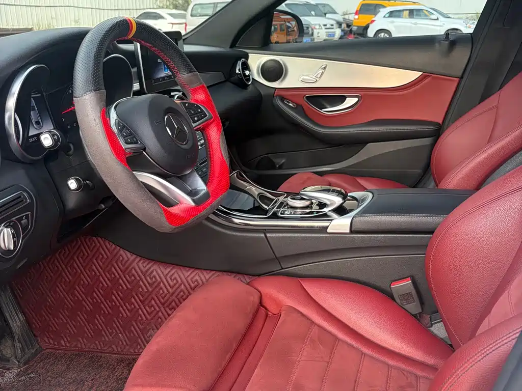 Mercedes-Benz C-Class — миниатюра 5
