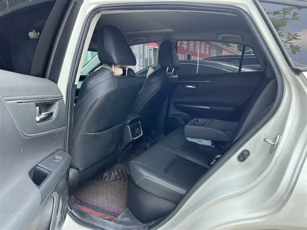 Toyota Venza — миниатюра 6
