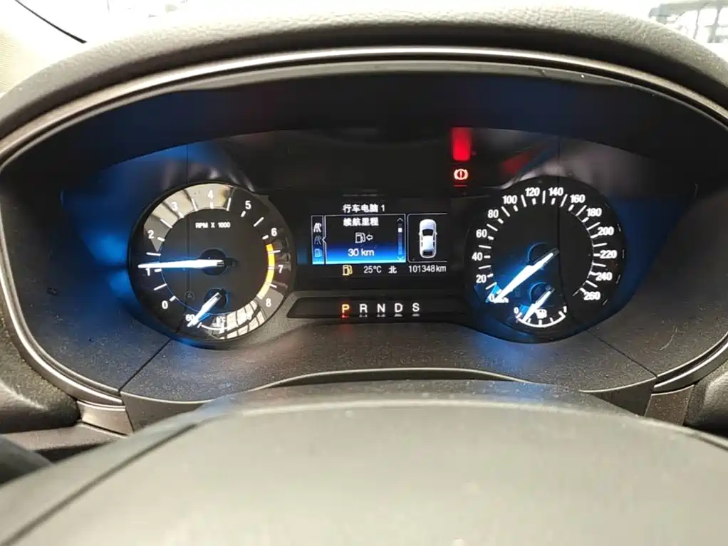 Ford Mondeo — миниатюра 12