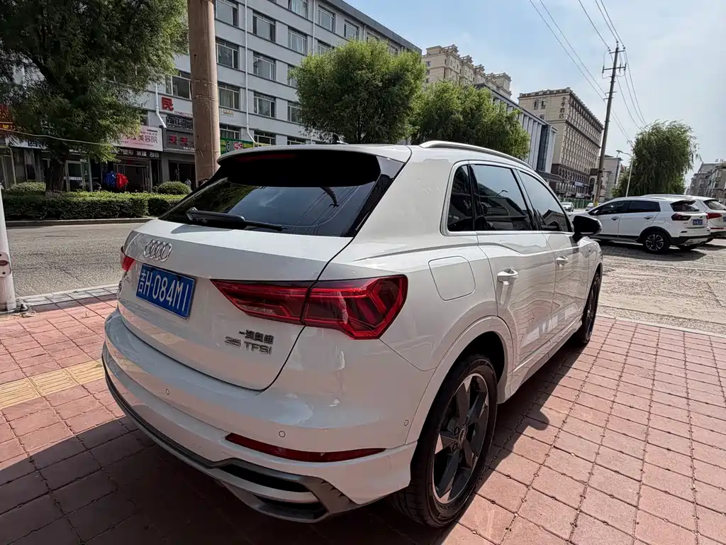 Audi Q3 — миниатюра 5