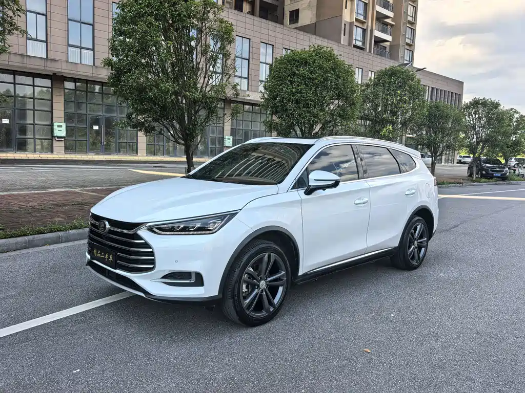 BYD Tang