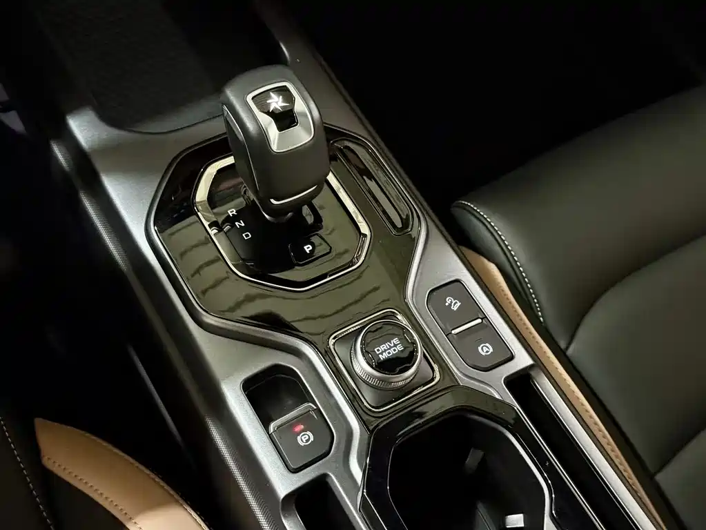 GEELY AUTOMOBILE GEELY ICON