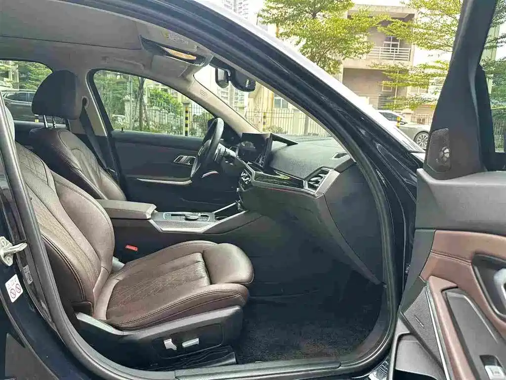 BMW 3 Series — миниатюра 8