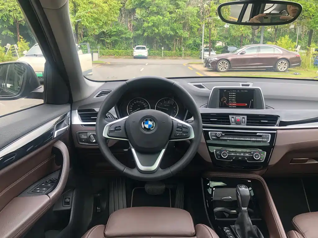 BMW X1 — миниатюра 10