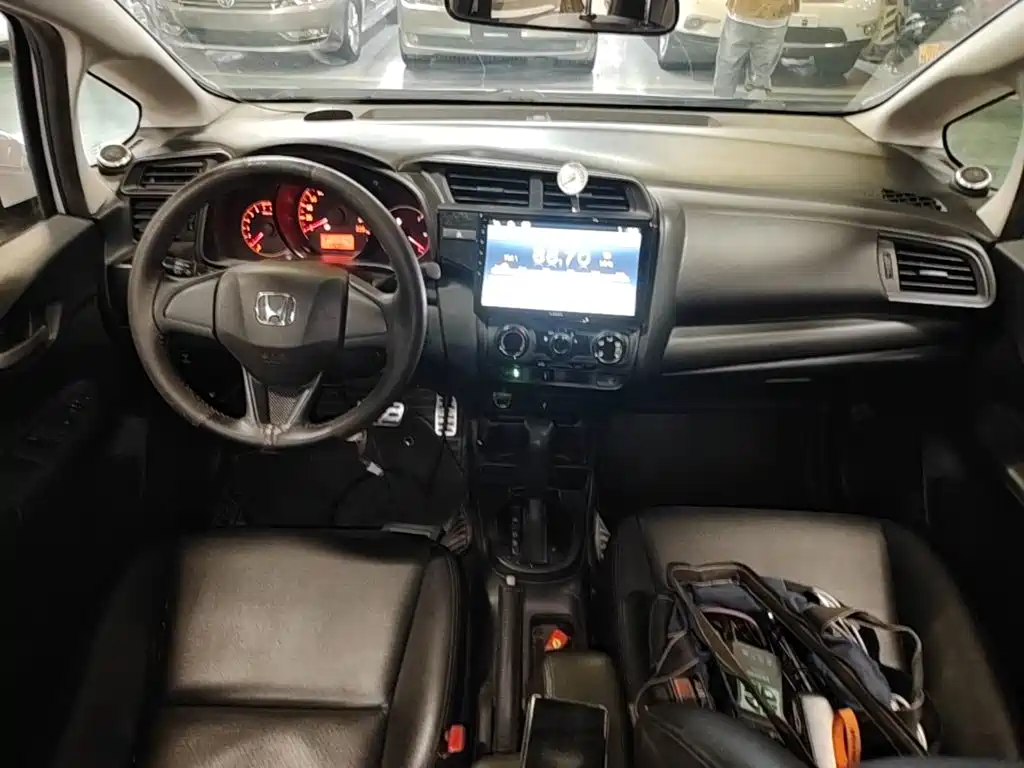 Honda Fit — миниатюра 10
