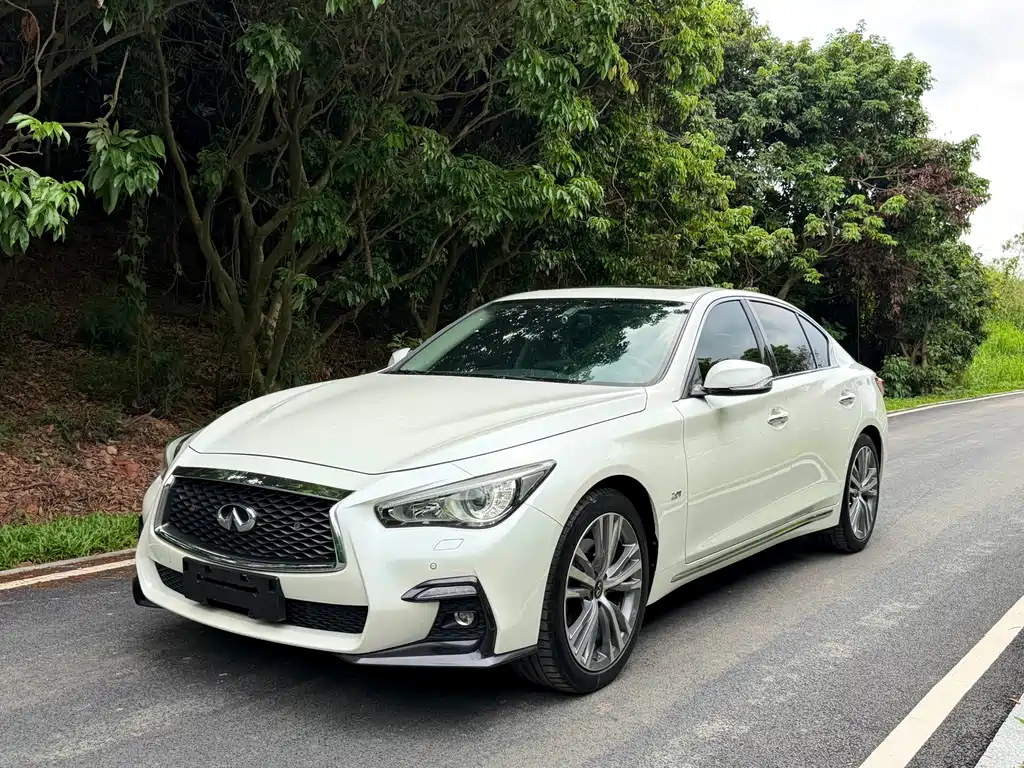Infiniti Q50L 2020