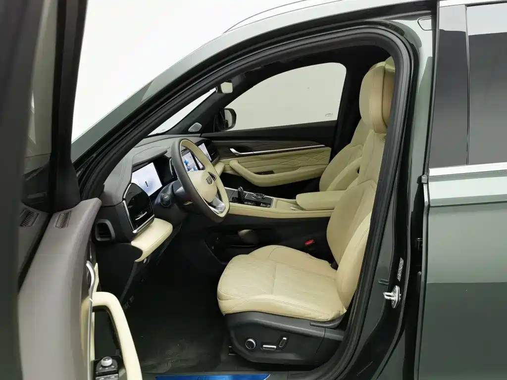 Geely Xingyue L — миниатюра 10