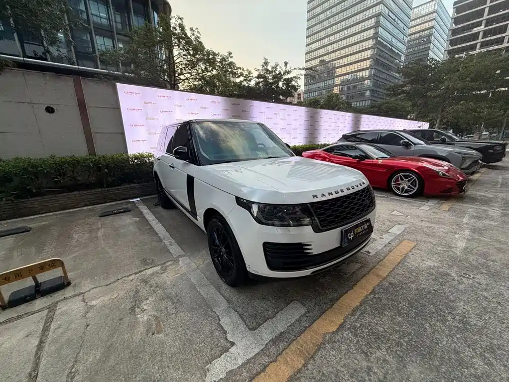 Land Rover Range Rover — миниатюра 7