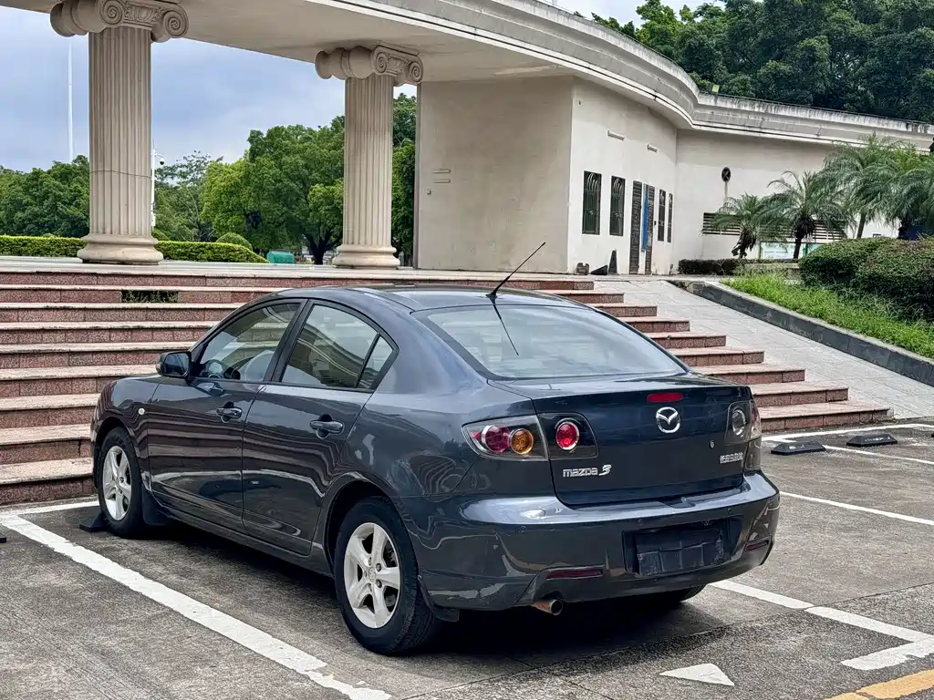Mazda 3 — миниатюра 13