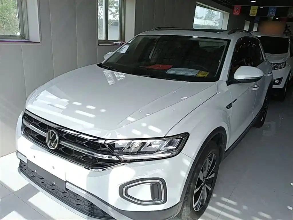 Volkswagen T-Roc 2025