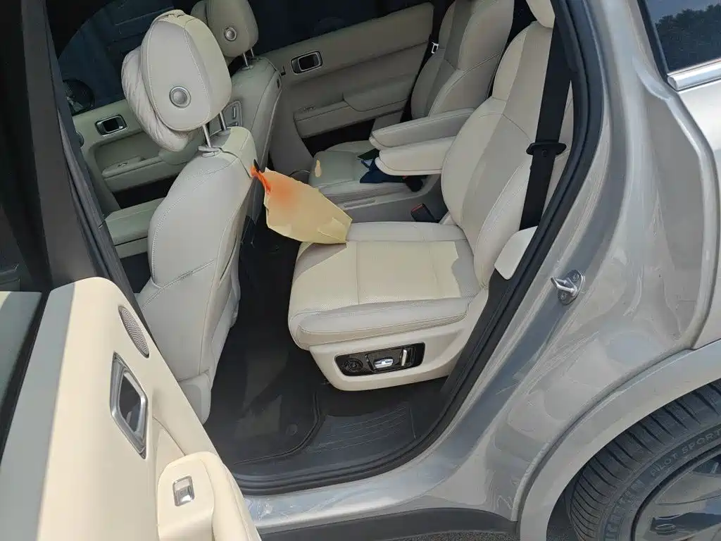 Li Auto Li L8 — миниатюра 13