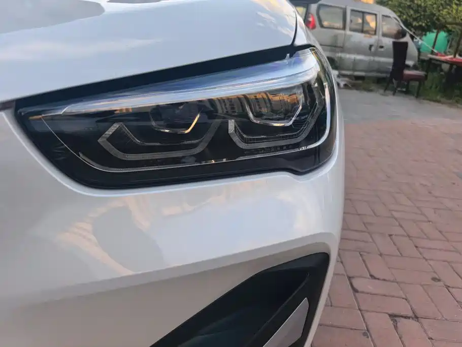 BMW X1 — миниатюра 5