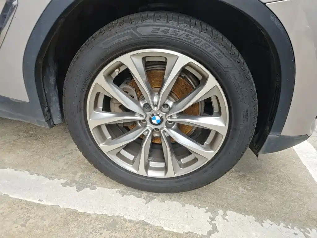 BMW X3 — миниатюра 24