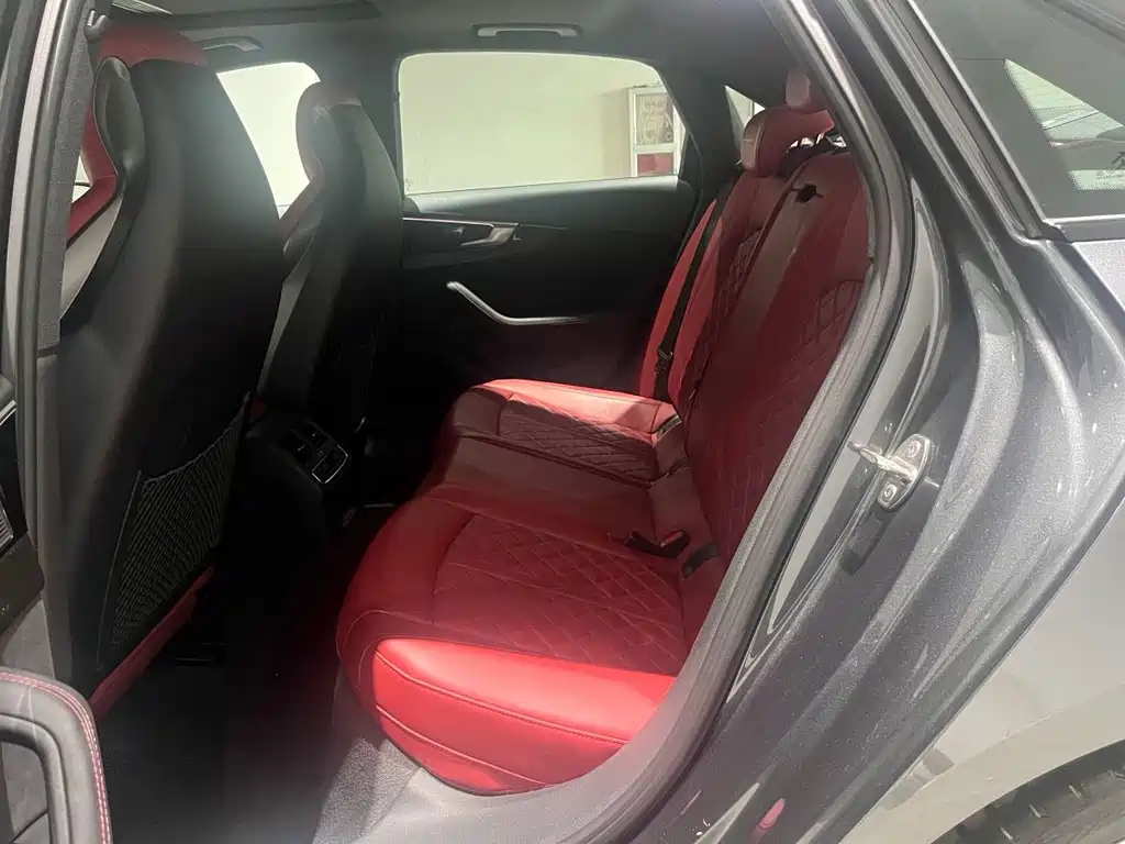 Audi S4 — миниатюра 4