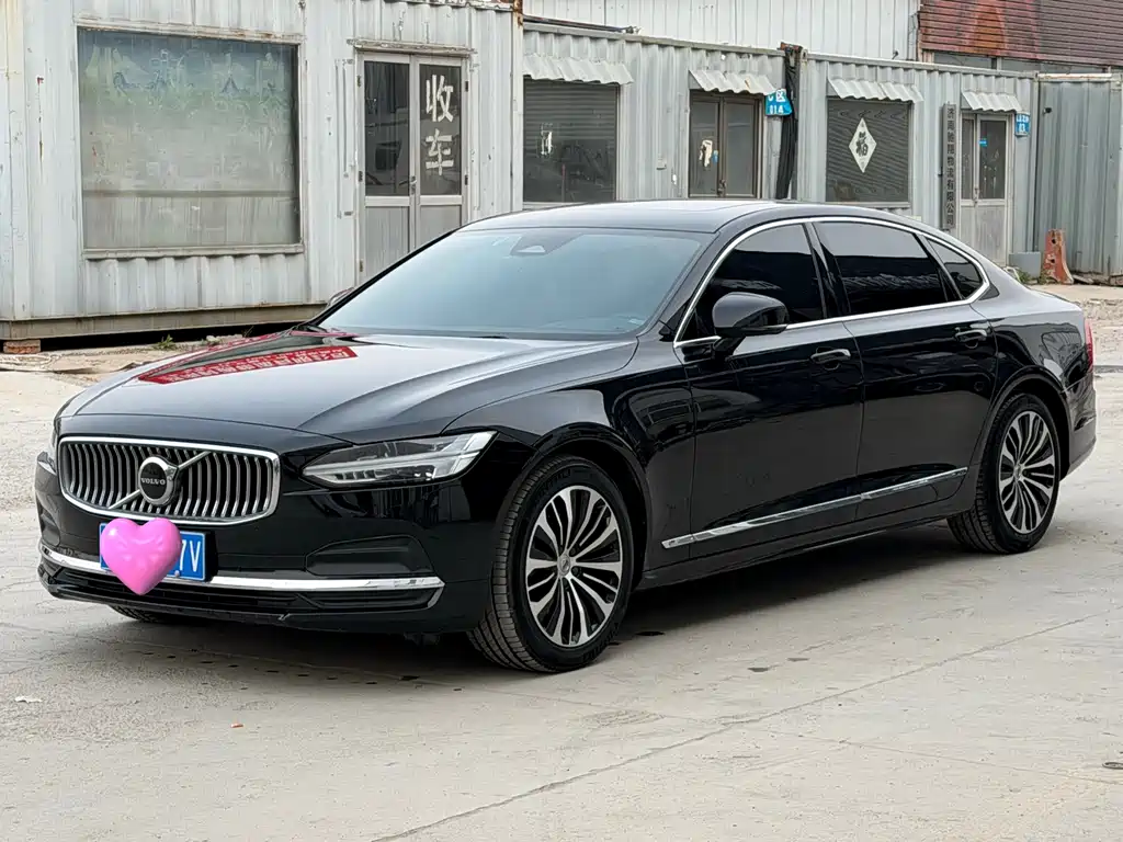 Volvo S90 2024