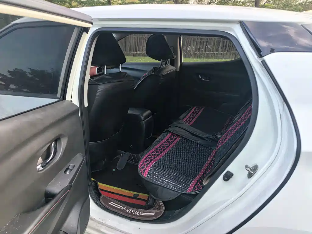 Nissan Bluebird — миниатюра 13