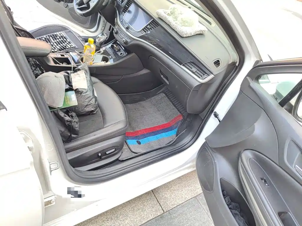 Buick Verano — миниатюра 19