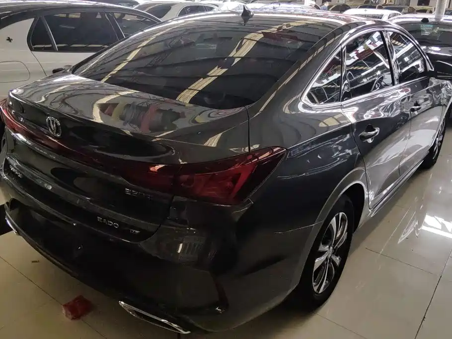 Changan Eado — миниатюра 3