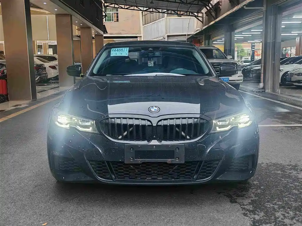BMW 3 Series — миниатюра 8