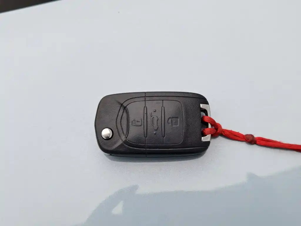 Wuling MINIEV — миниатюра 19