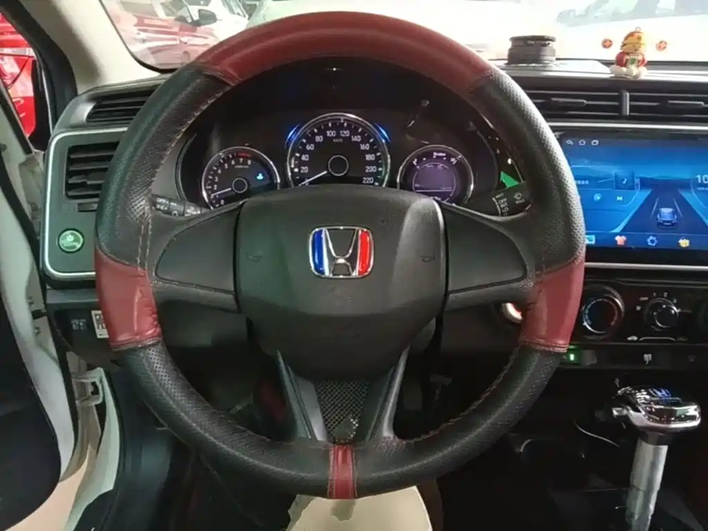 Honda City — миниатюра 11