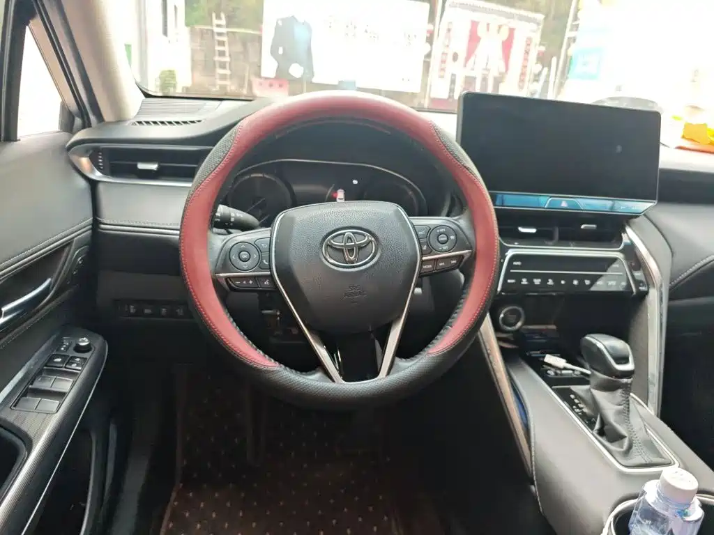 Toyota Harrier — миниатюра 11