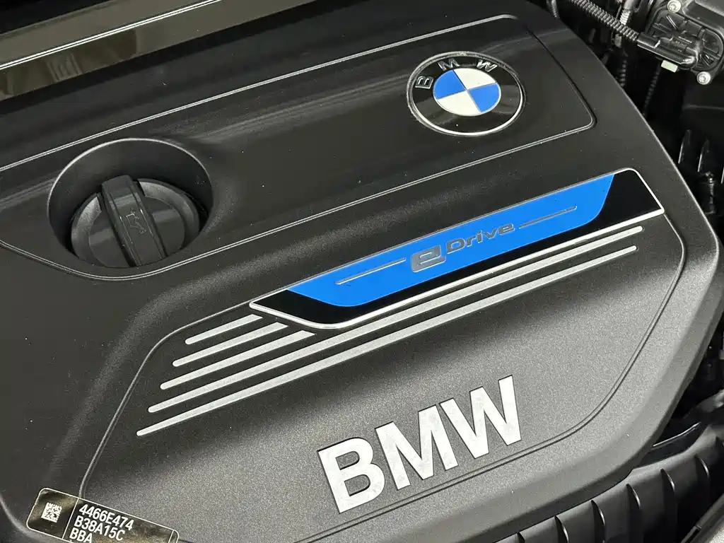 BMW X1 New Energy — миниатюра 8