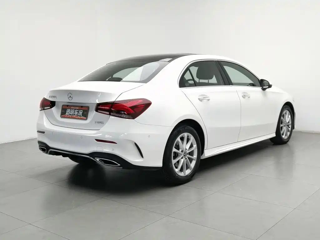Mercedes-Benz A-Class — миниатюра 2