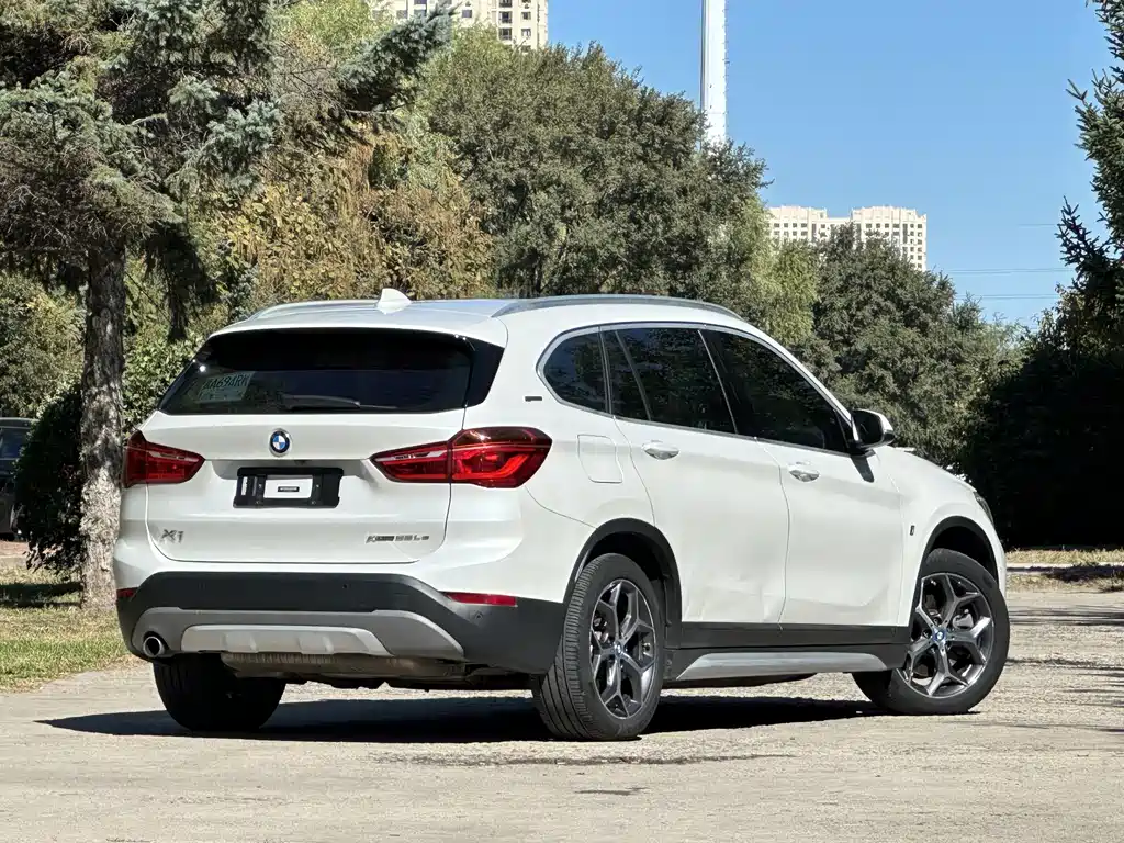 BMW X1 New Energy — миниатюра 5