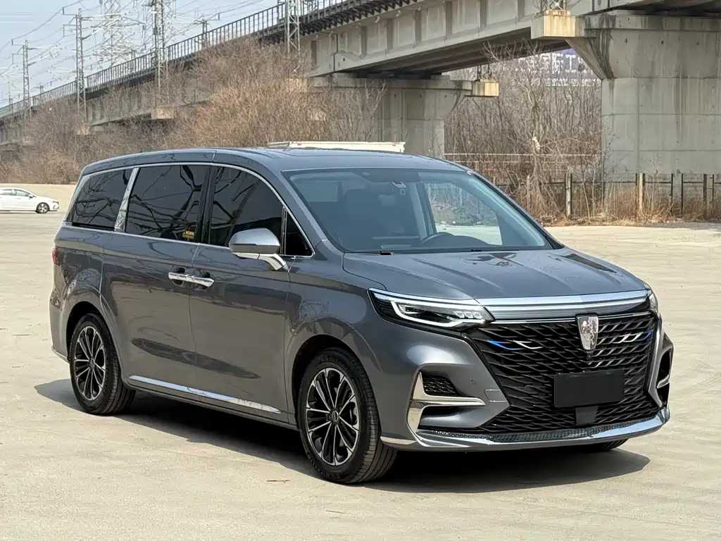 Roewe iMAX8 2022 400TGI