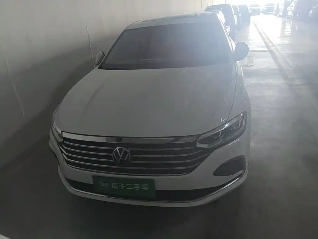 Volkswagen Lavida — миниатюра 2