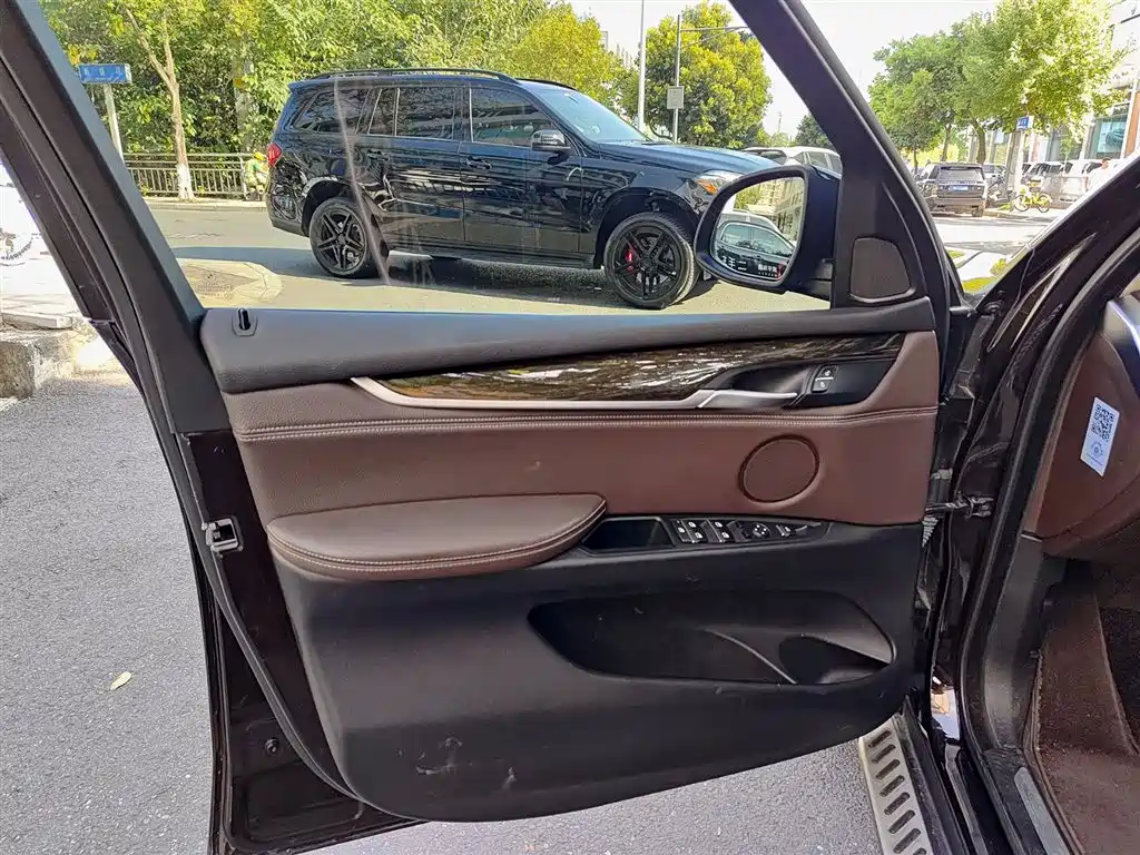 BMW X5 2014 xDrive35i Lead