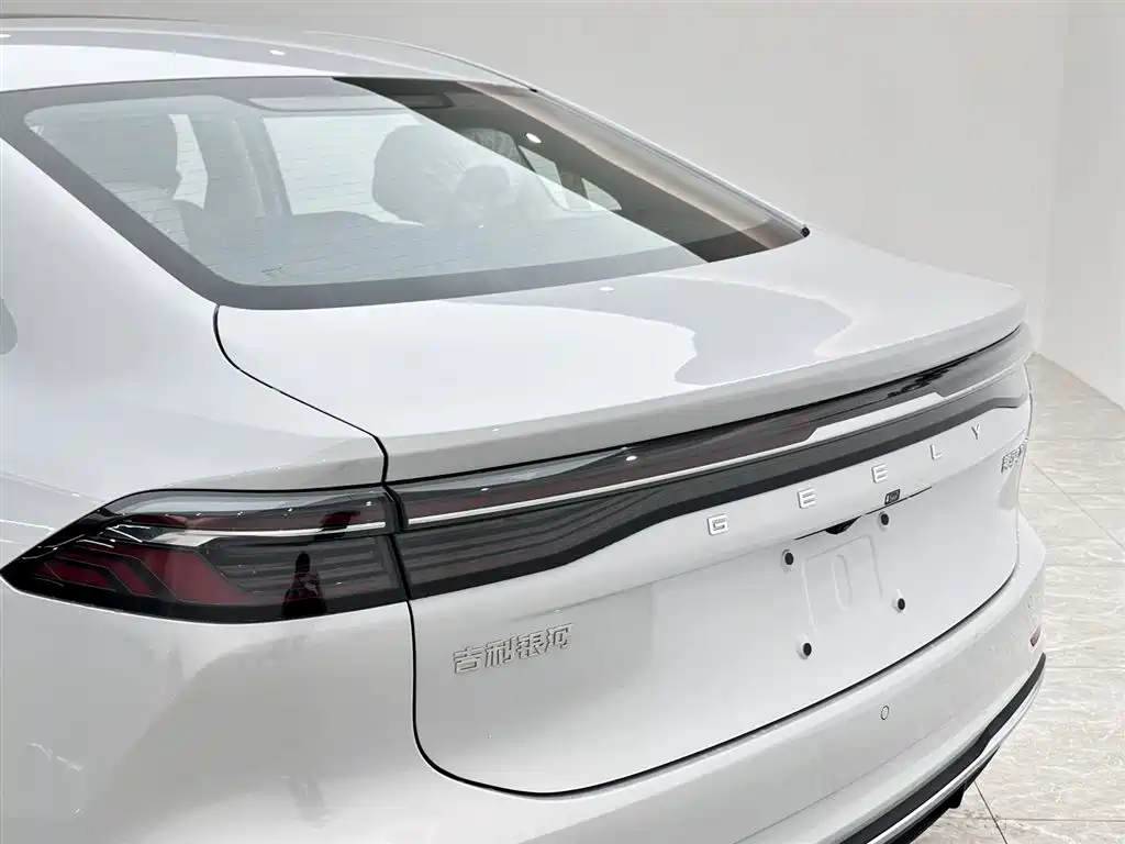 Geely Galaxy Galaxy A7 EM A7 EM 2025 EM-i 150km Premium