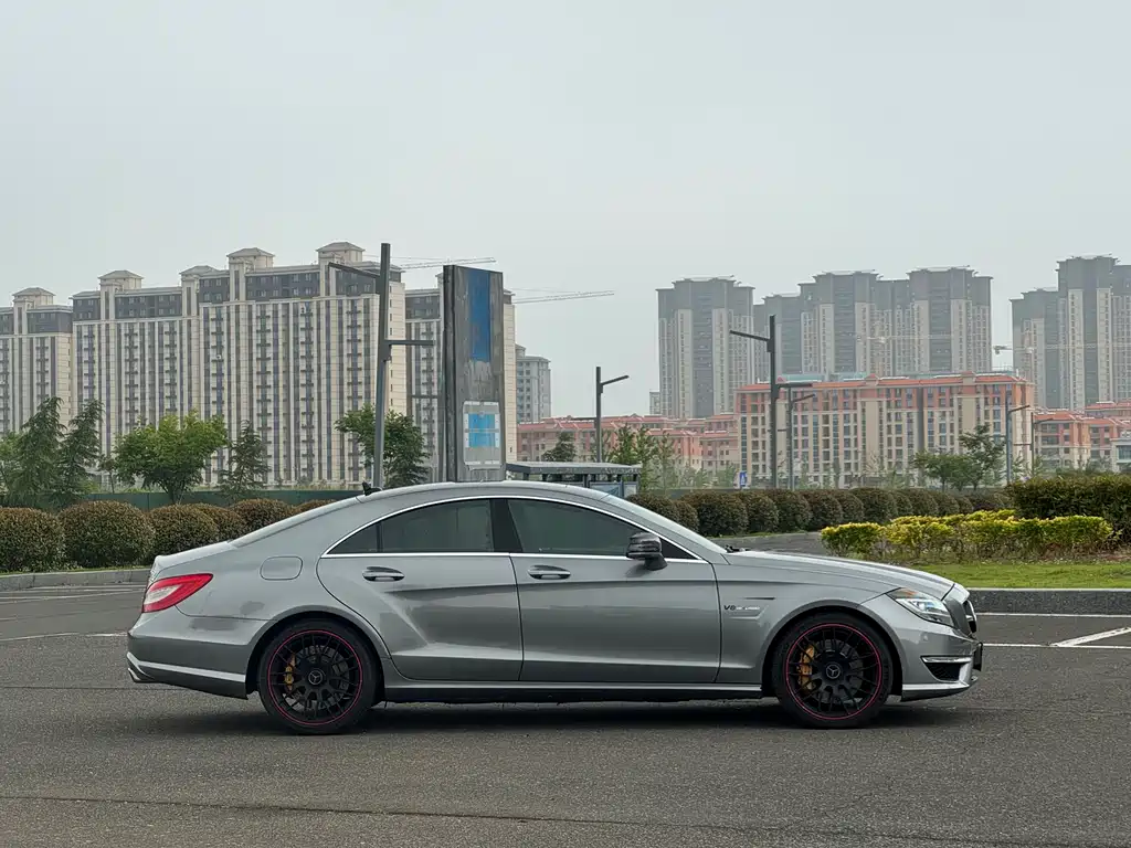 Mercedes-Benz CLS A MG 2012 AMG CLS 63