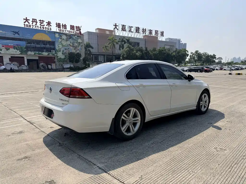 Volkswagen Lamando — миниатюра 18