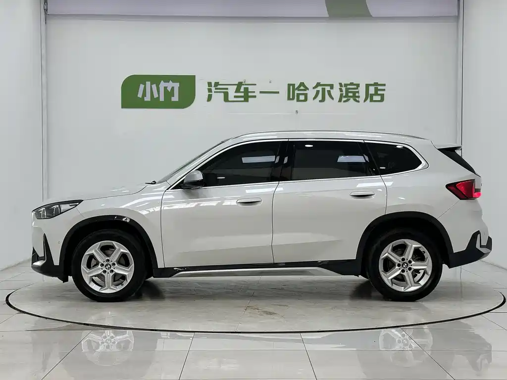 BMW X1 2023 sDrive20Li X
